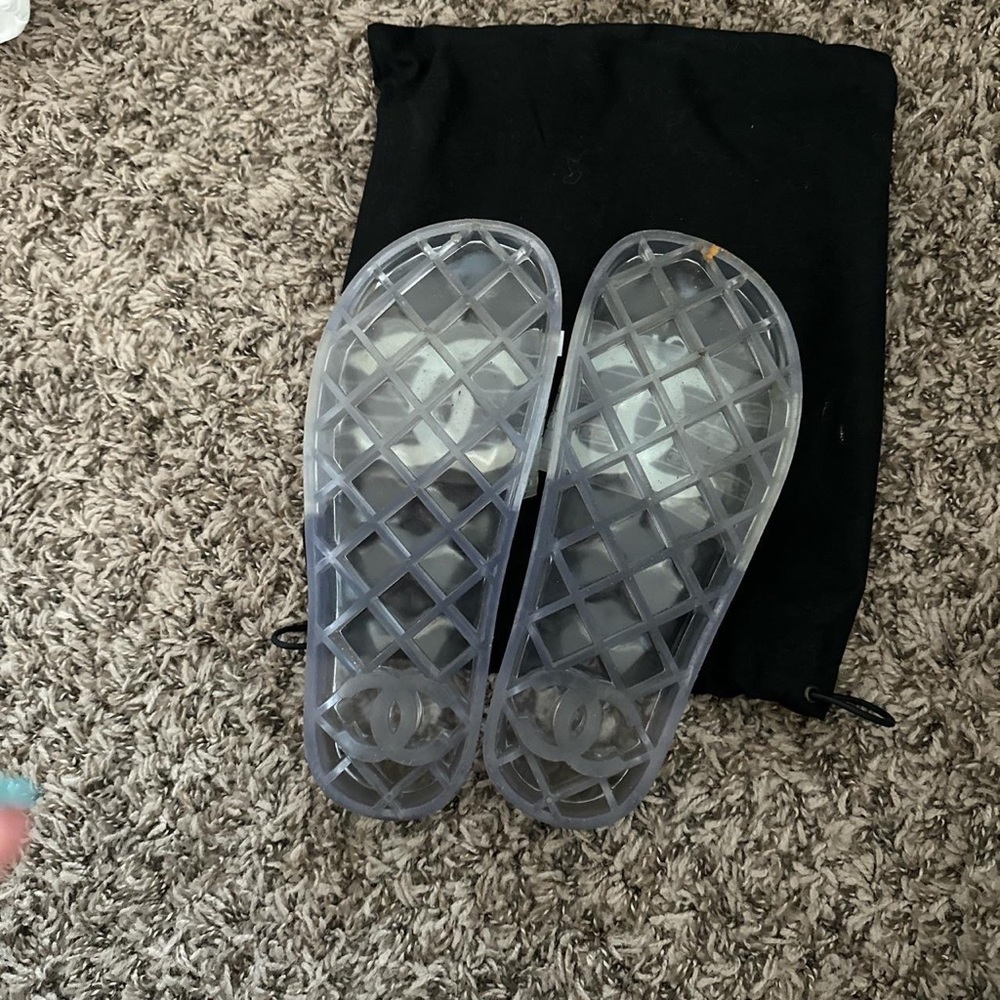 Chanel jelly slides - Picture 3 of 3